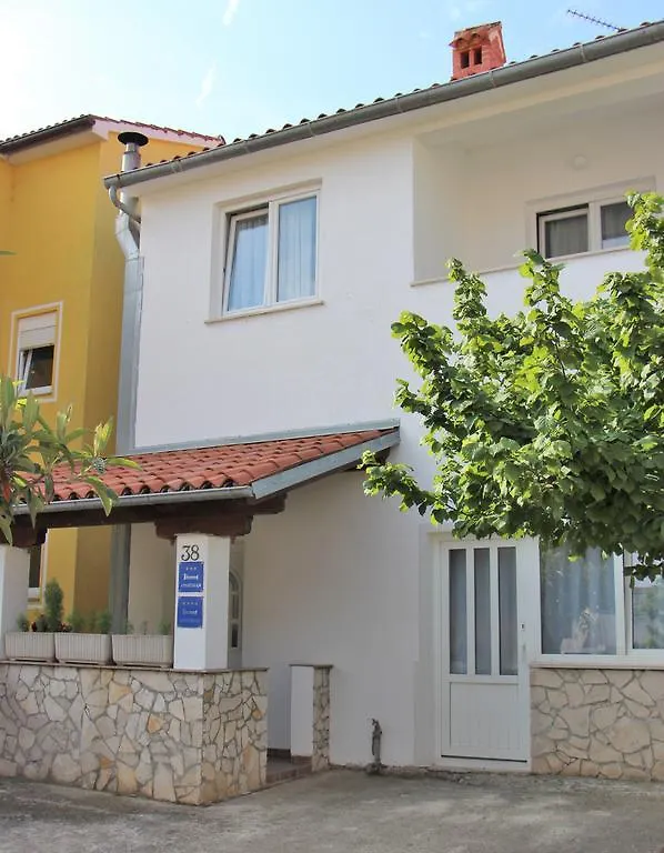 Apartment Dragun Pola