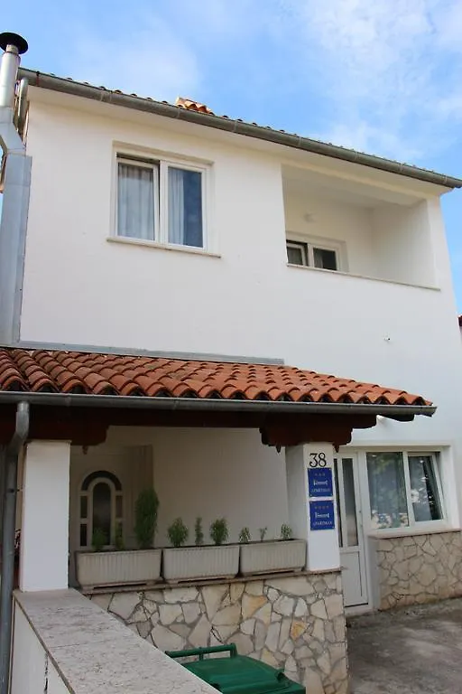Apartment Dragun Pola